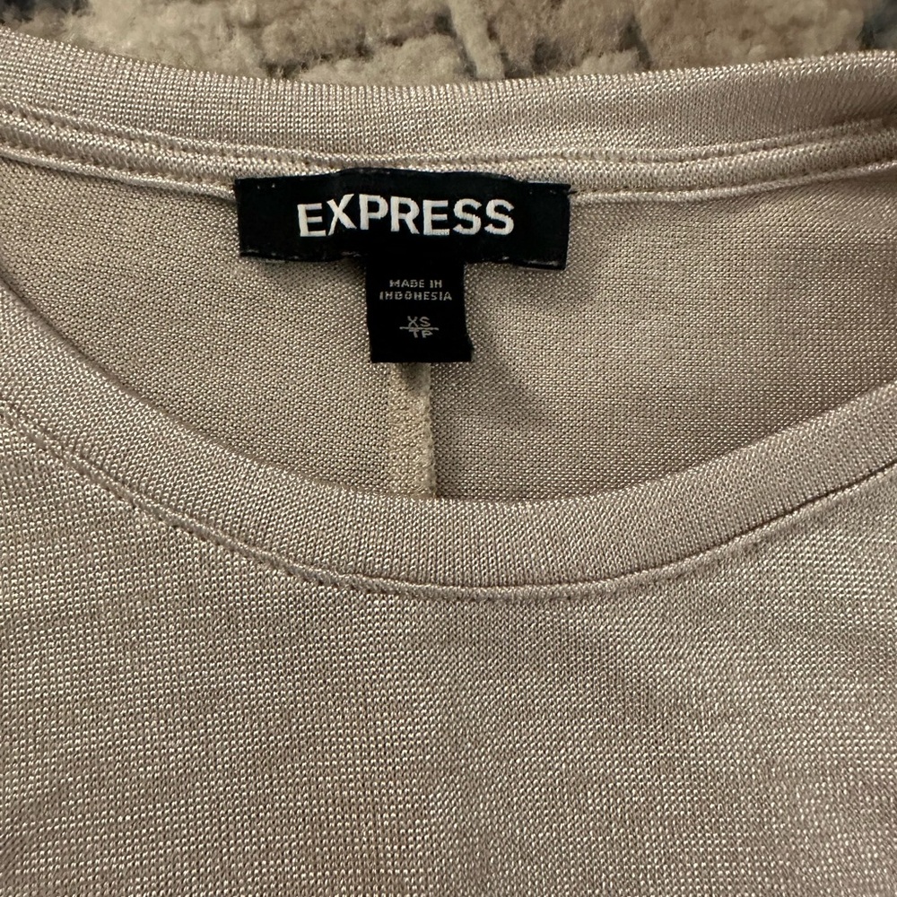 Express champagne Ruched Tank Top - Picture 2 of 2